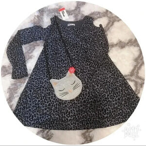 ⭐️ Adorable dress with kitty purse⭐️